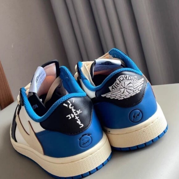 Jordan 1 low Nike travis scott x fragment sneakers - Picture 7 of 7